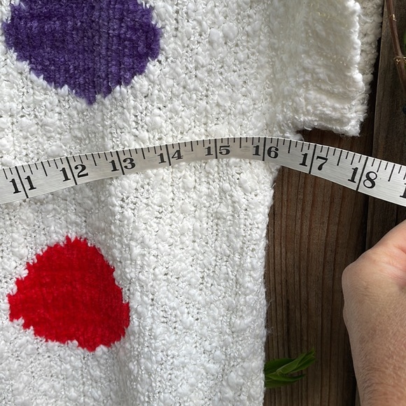 Vintage Dot Sweater - Picture 7 of 7